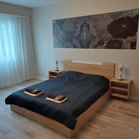 Maya'S Airport Apartment Sofia Exterior photo